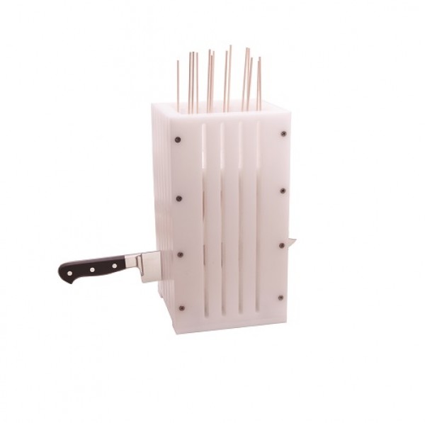 Molde para brochetas